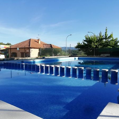 Camping-Bungalows Altomira Navajas Zewnętrze zdjęcie